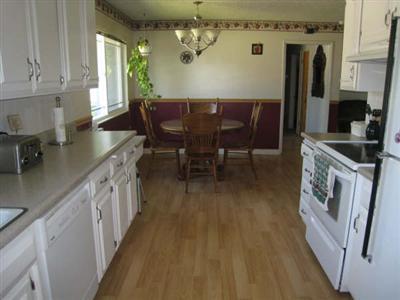 625 West Shoemake Avenue Reedley, CA 93654 - Photo 9 of 13 Gallery Image 9