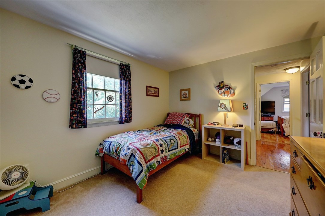 31 Anthony Road Barrington, RI 02806 - Photo 15 of 23 Gallery Image 15