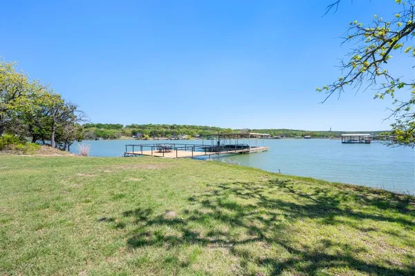 $800,000 | 660 Deer Trail, Gordon, TX 76453