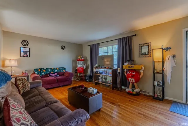 $189,900 | 905 Sunset Drive, Wabash, IN 46992