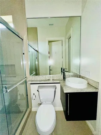 a view of entryway and hall