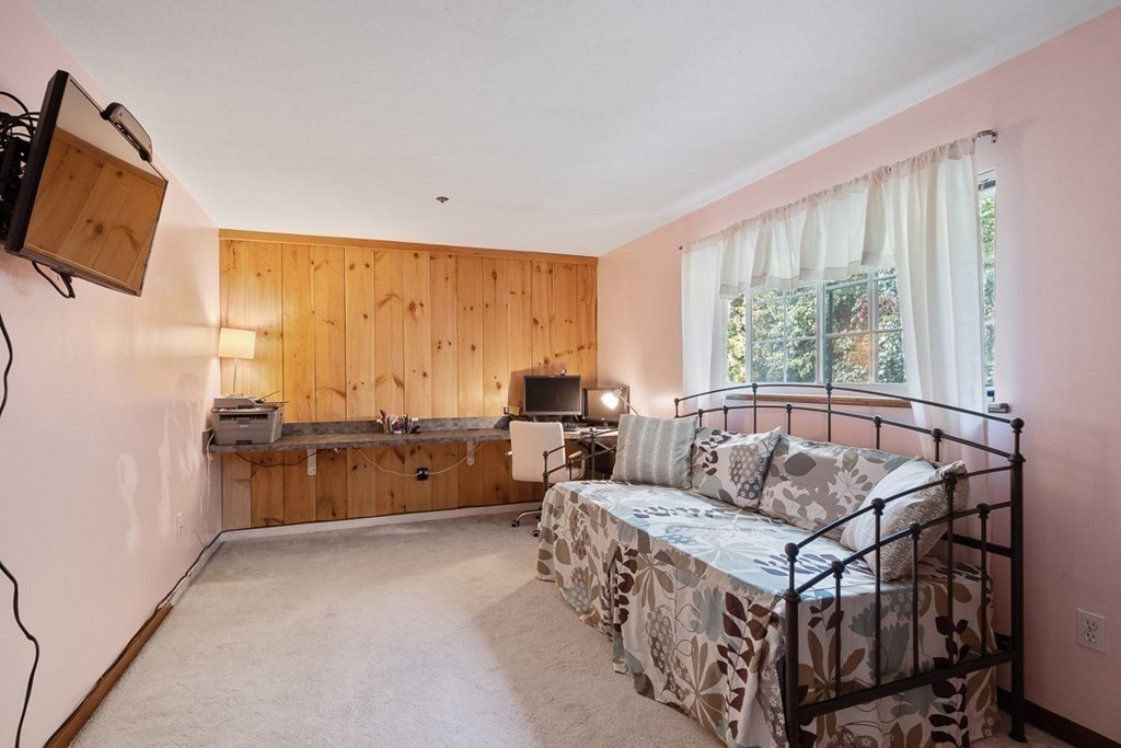 24 Centerview Road, Unit 24 Atkinson, NH 03811 - Photo 21 of 40