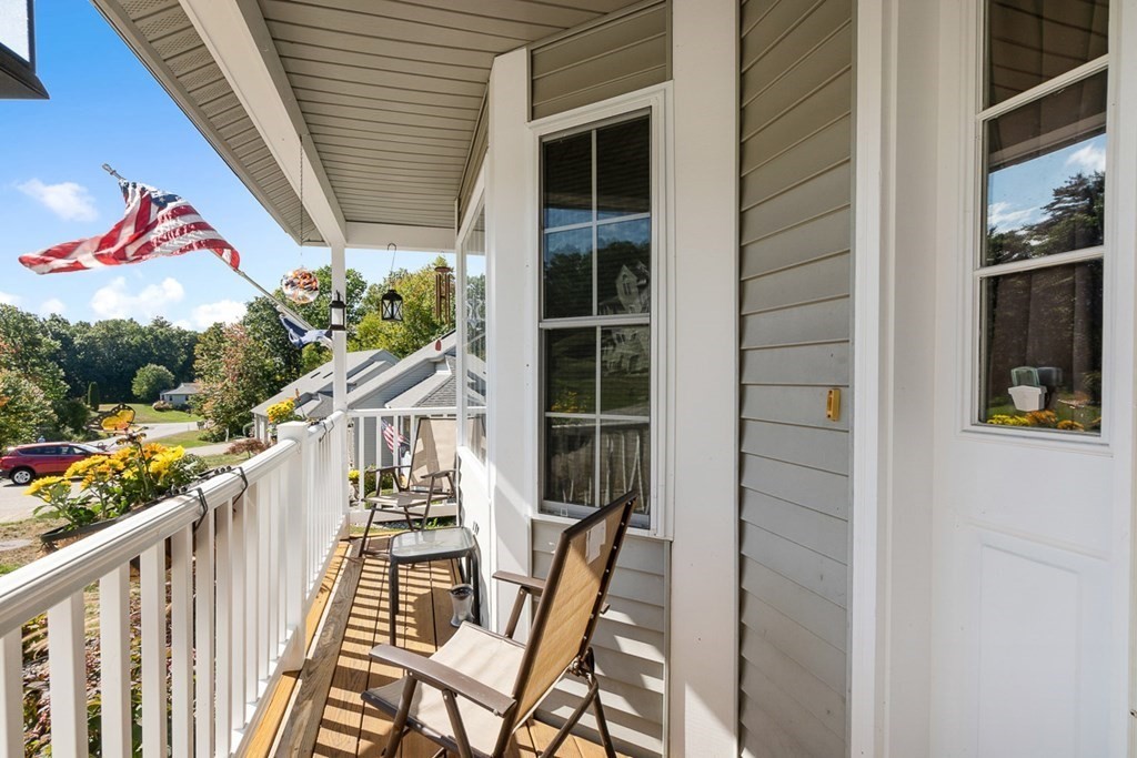 24 Centerview Road, Unit 24 Atkinson, NH 03811 - Photo 3 of 40