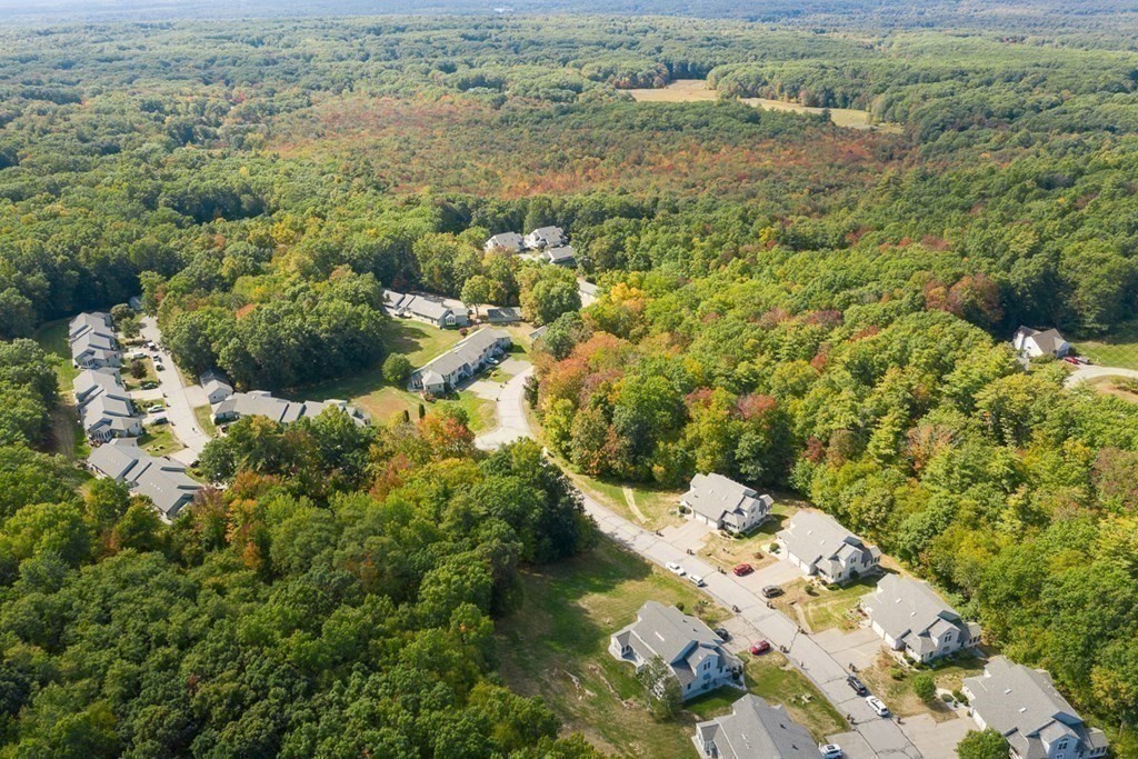 24 Centerview Road, Unit 24 Atkinson, NH 03811 - Photo 36 of 40