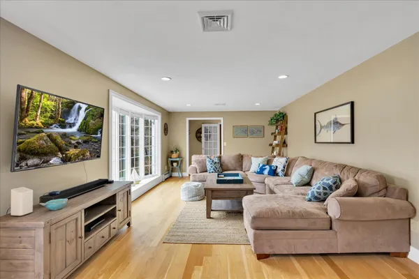 $1,250,000 | 68 Sea Meadow Drive, East Dennis, MA 02660