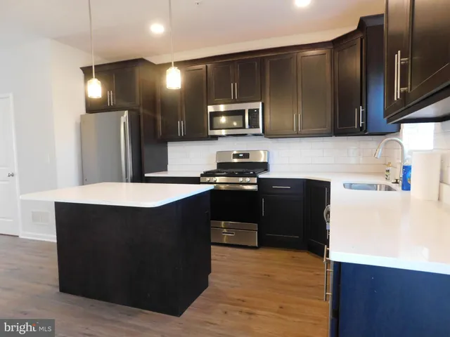 $849,998 | 8451 Hamilton Boulevard, Breinigsville, PA 18031