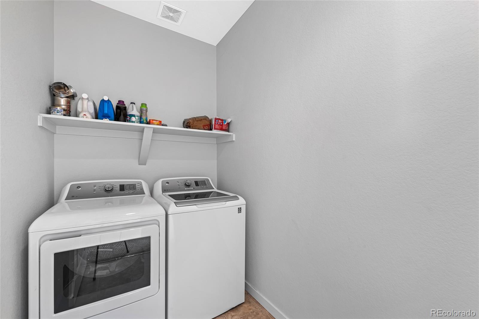 1365 South Chambers Road, Unit 102 Aurora, CO 80017 - Photo 26 of 40 Gallery Image 26