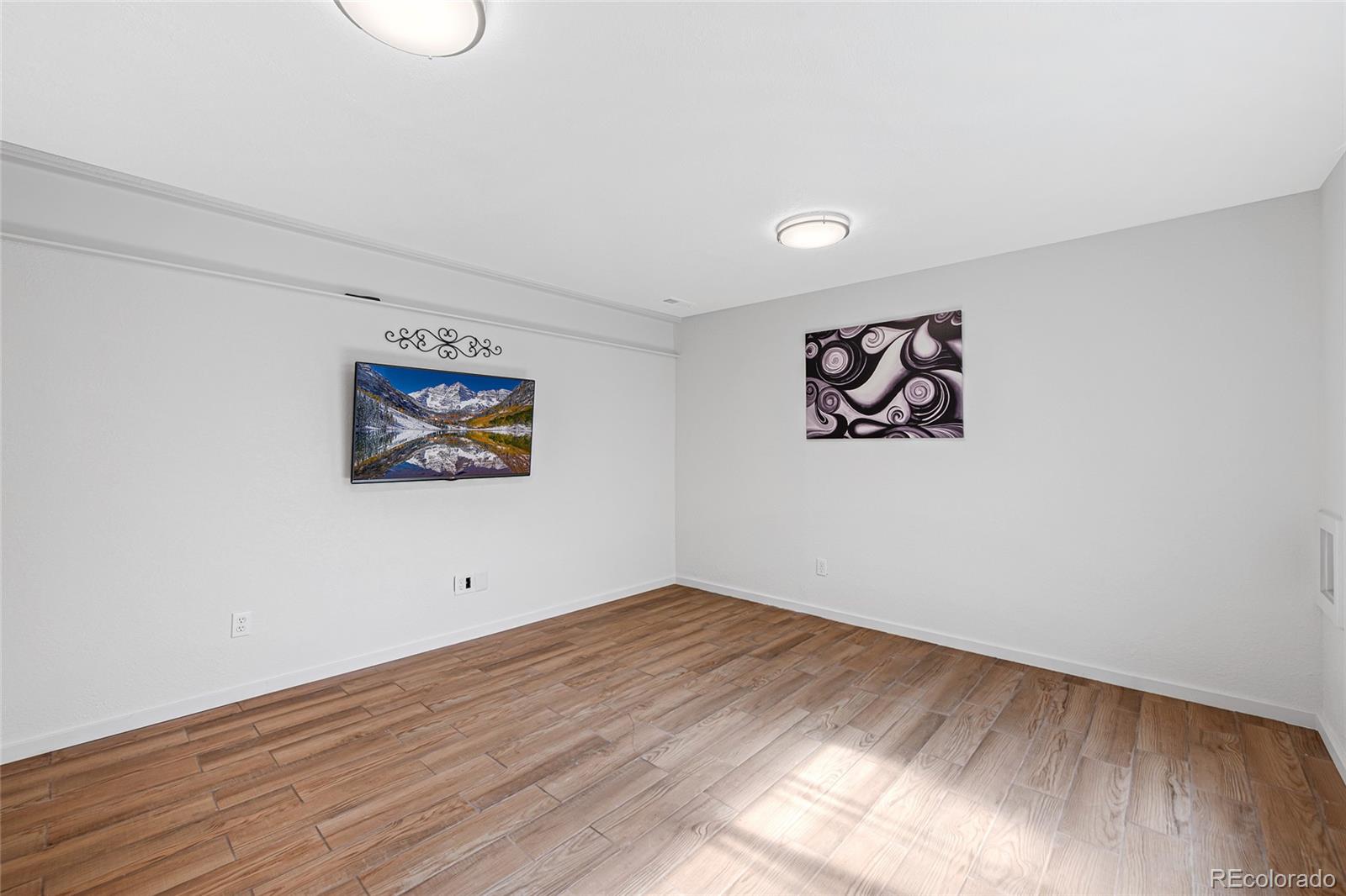 1365 South Chambers Road, Unit 102 Aurora, CO 80017 - Photo 28 of 40 Gallery Image 28