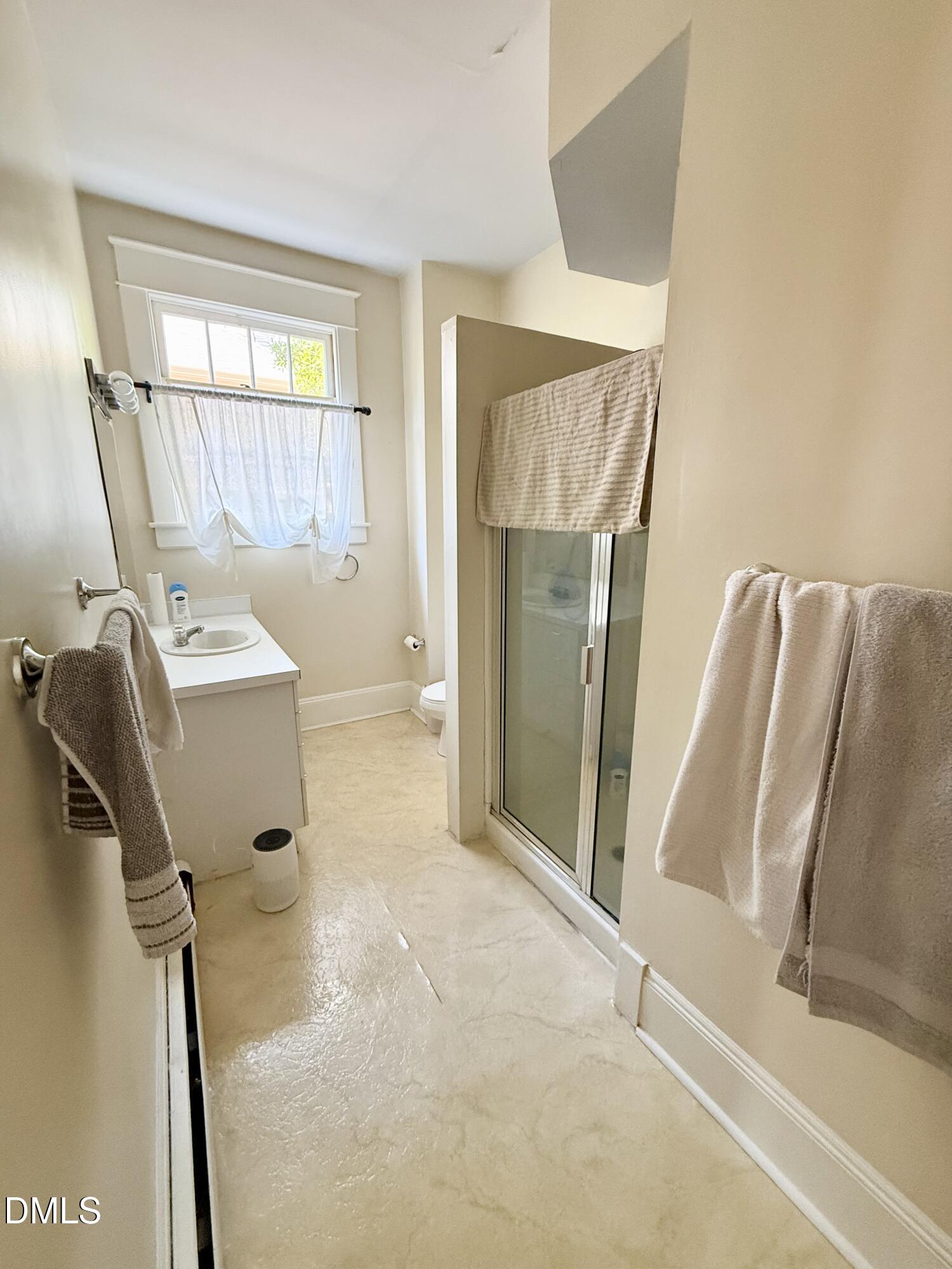 405 Ransom Street Chapel Hill, NC 27516 - Photo 8 of 12