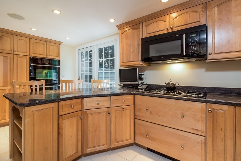 6 Fay Road Scituate, MA 02066 - Photo 7 of 26 Gallery Image 7