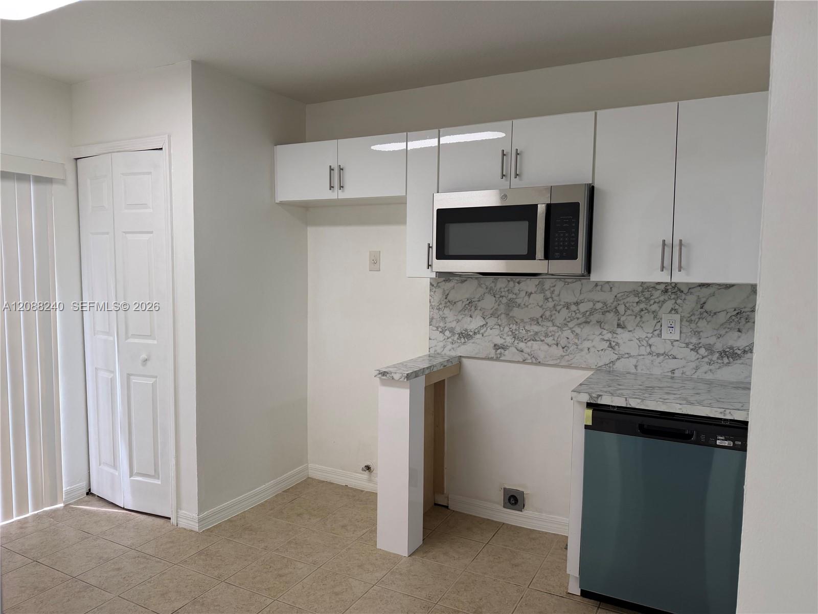 2910 Southeast 13th Road, Unit 10444 Homestead, FL 33035 - Photo 4 of 14 Gallery Image 4