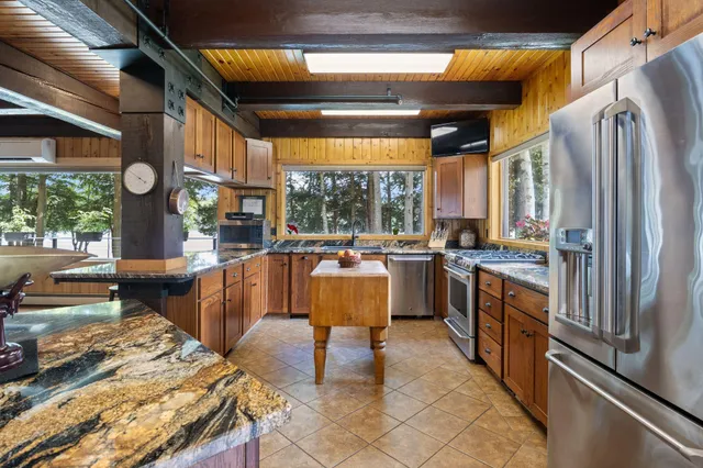 $4,250,000 | 480 Point Drive, Mount Vernon, ME 04352