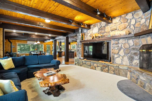 $4,250,000 | 480 Point Drive, Mount Vernon, ME 04352