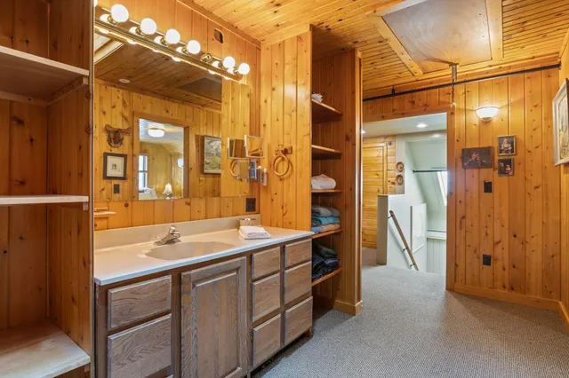 $4,250,000 | 480 Point Drive, Mount Vernon, ME 04352