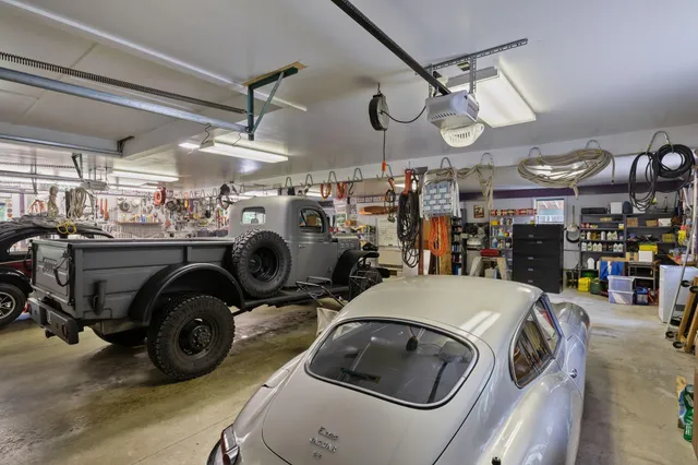 $4,250,000 | 480 Point Drive, Mount Vernon, ME 04352