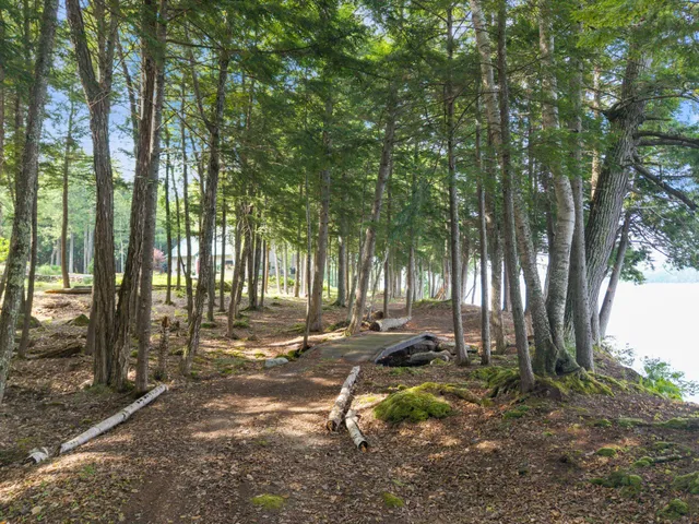 $4,250,000 | 480 Point Drive, Mount Vernon, ME 04352