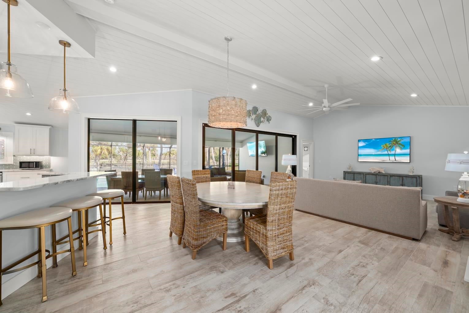 4775 Rue Helene Sanibel, FL 33957 - Photo 5 of 50 Gallery Image 5