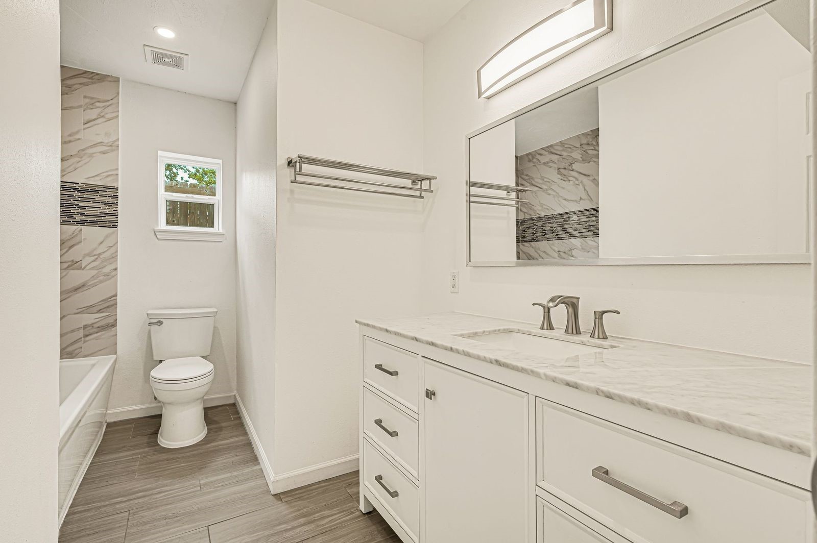 7839 Fondren Road Houston, TX 77074 - Photo 15 of 33