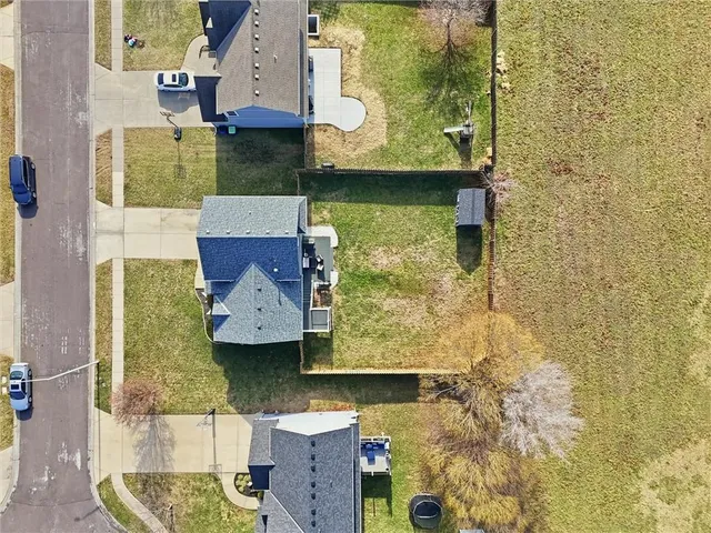 $335,000 | 834 North Juniper Court, Gardner, KS 66030