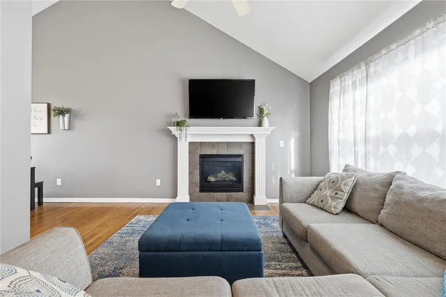 $335,000 | 834 North Juniper Court, Gardner, KS 66030