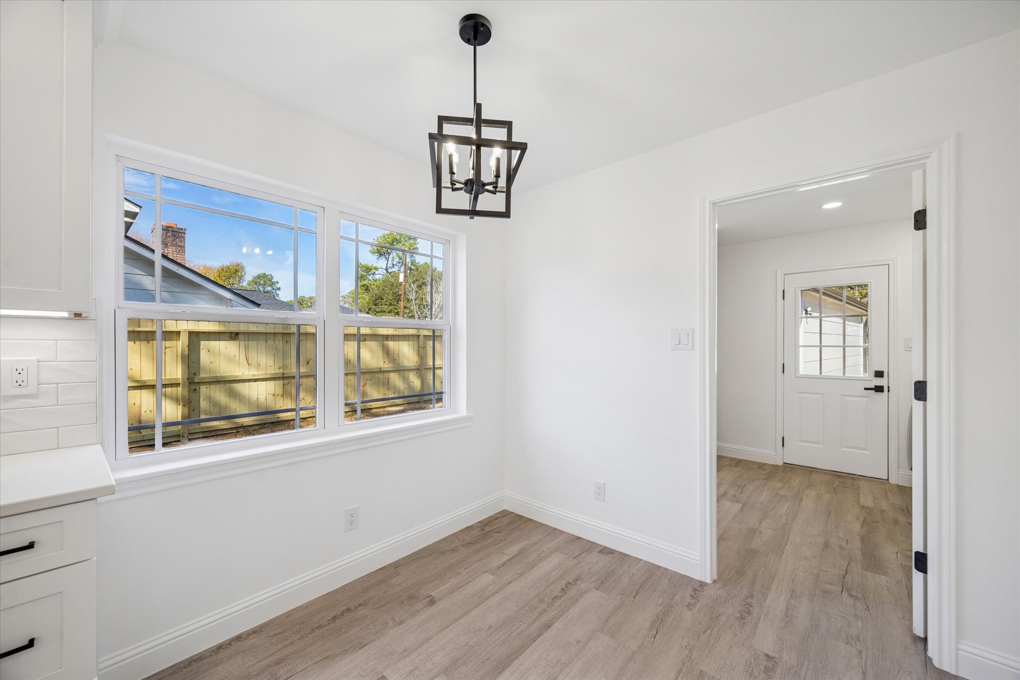 15402 Ripplestream Drive Houston, TX 77068 - Photo 14 of 27 Breakfast