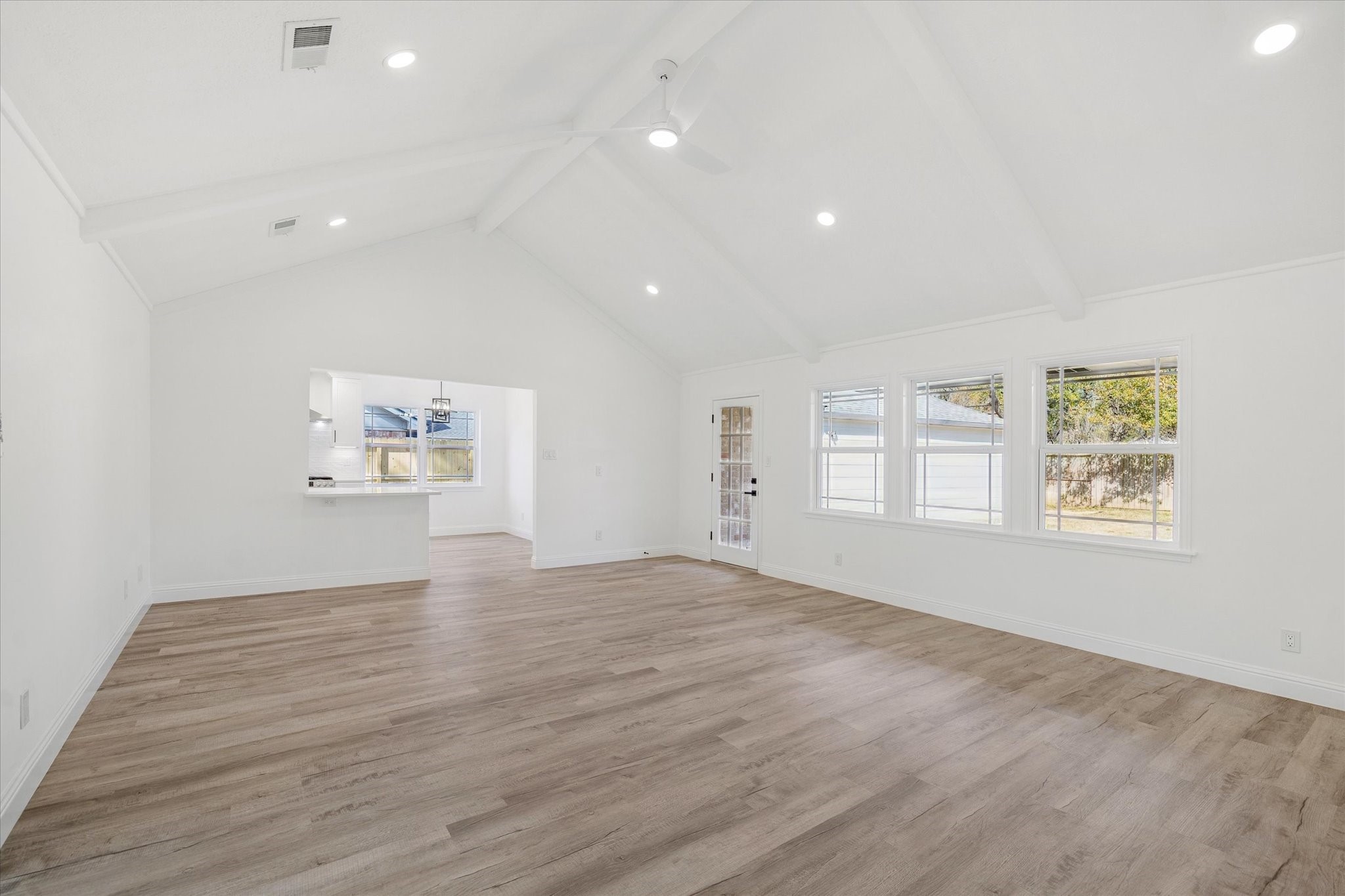 15402 Ripplestream Drive Houston, TX 77068 - Photo 8 of 27 LivingRoom
