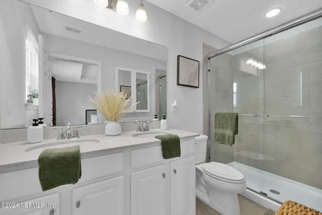 $295,000 | 13968 Molina Drive, Jacksonville, FL 32256