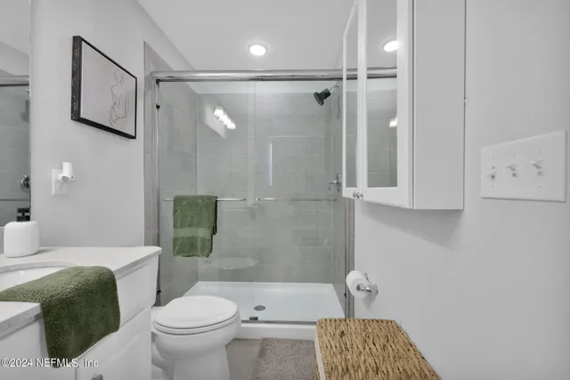 $295,000 | 13968 Molina Drive, Jacksonville, FL 32256