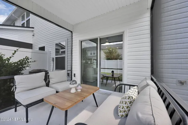 $295,000 | 13968 Molina Drive, Jacksonville, FL 32256