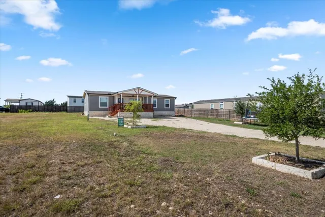 $267,099 | 104 Pineapple Sage Cove, Dale, TX 78616