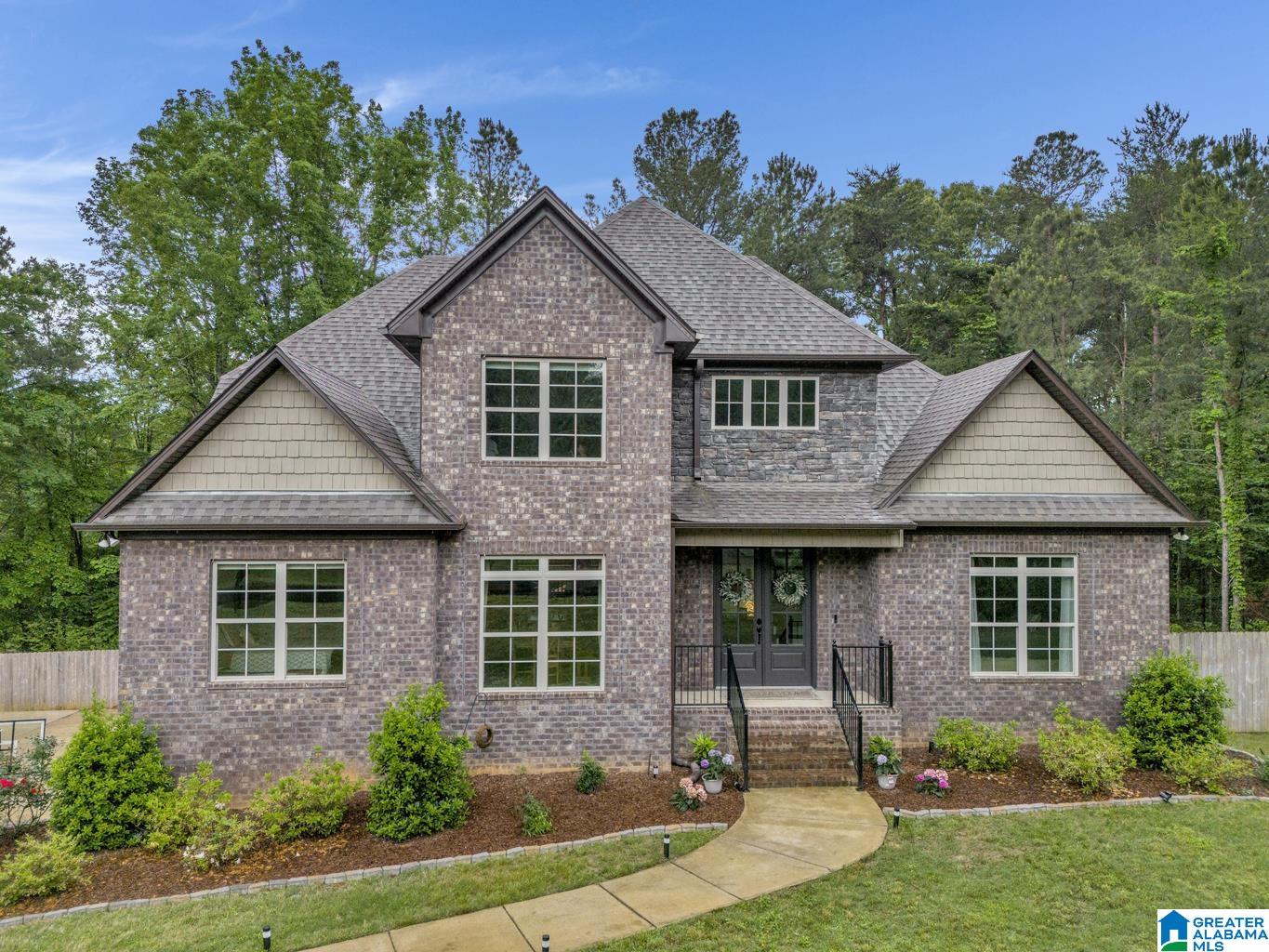 185 Cornerstone Circle Calera, AL 35040 - Photo 2 of 68