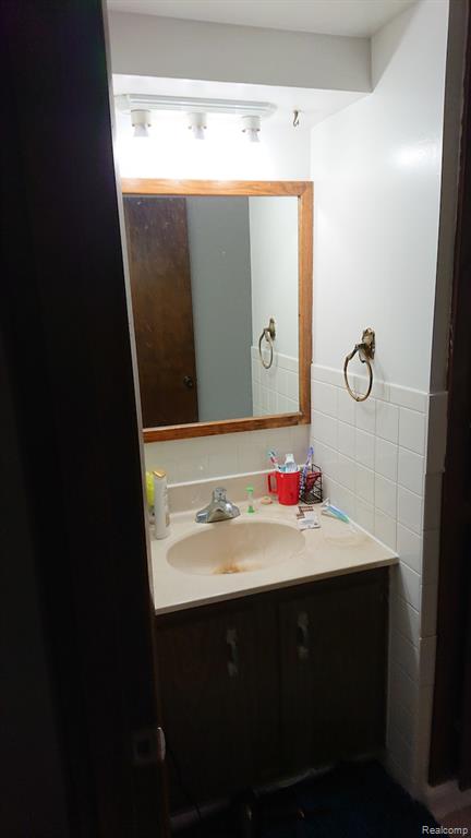 835 North Littlefield Road Weidman, MI 48893 - Photo 21 of 25 Gallery Image 21