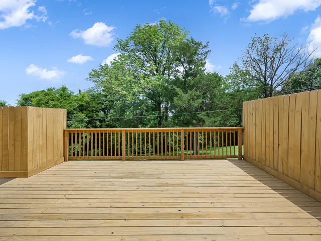 $287,500 | 443 Huntington Ridge Drive, Nashville, TN 37211