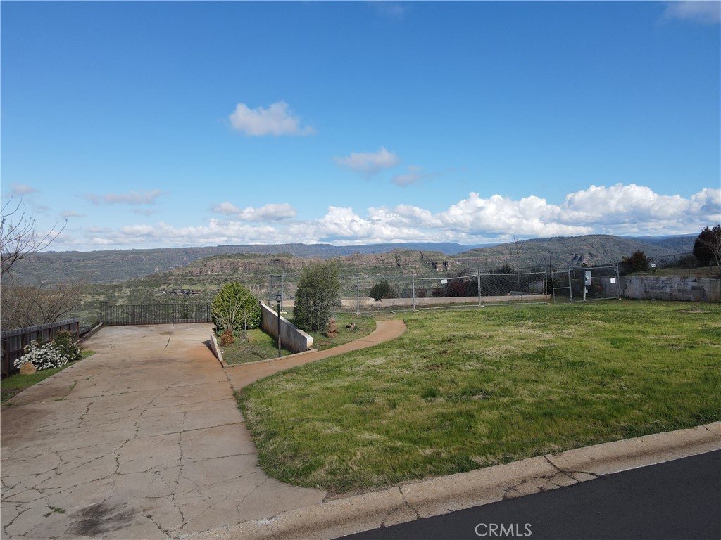 183 Valley Ridge Drive Paradise, CA 95969 - Photo 27 of 41 a view of a terrace with yard and mountain view in back