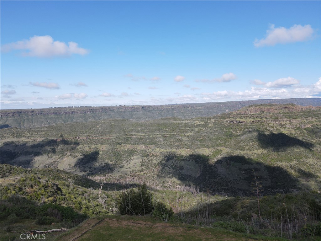 183 Valley Ridge Drive Paradise, CA 95969 - Photo 32 of 41 a view of lake and mountain