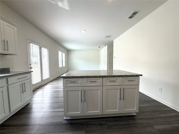 $2,150 | 199 Champions Boulevard, Dallas, GA 30157