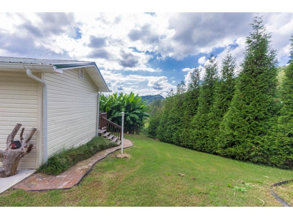 865 Mountain View Road Rogersville, TN 37857 - Photo 21 of 28 Photo 21