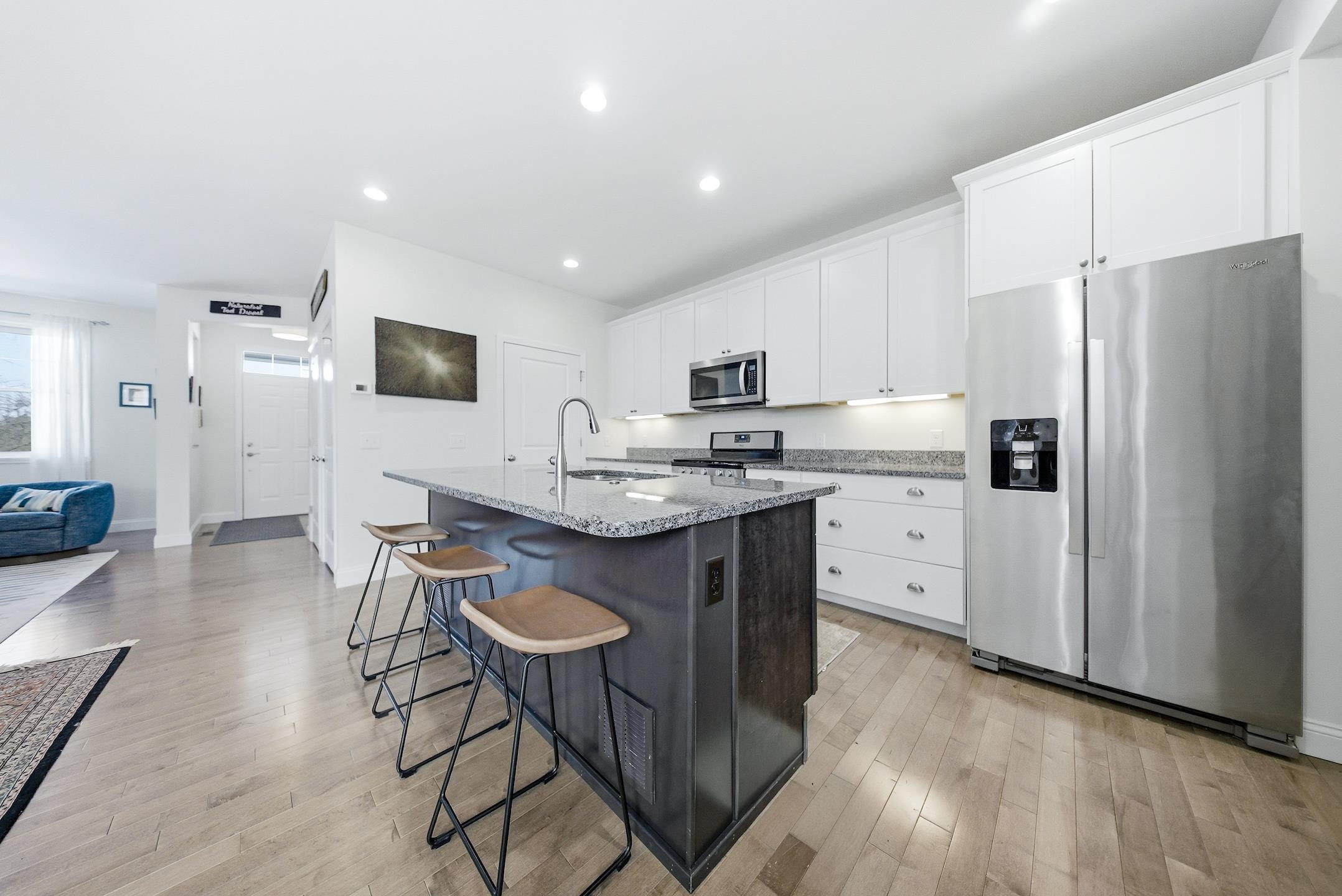 594 Zephyr Road Williston, VT 05495 - Photo 12 of 27