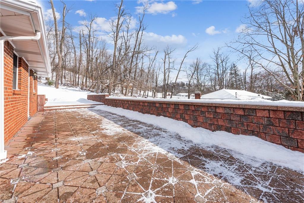 202 Sandy Hill Road Irwin, PA 15642 - Photo 27 of 41 Gallery Image 27