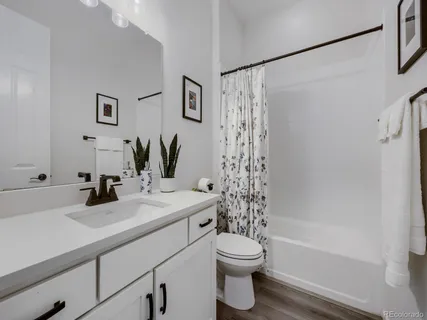 $899,900 | 5234 Queen Court, Arvada, CO 80002