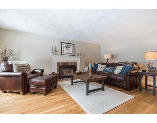 10 Greybirch Road Andover, MA 01810 - Photo 4 of 30