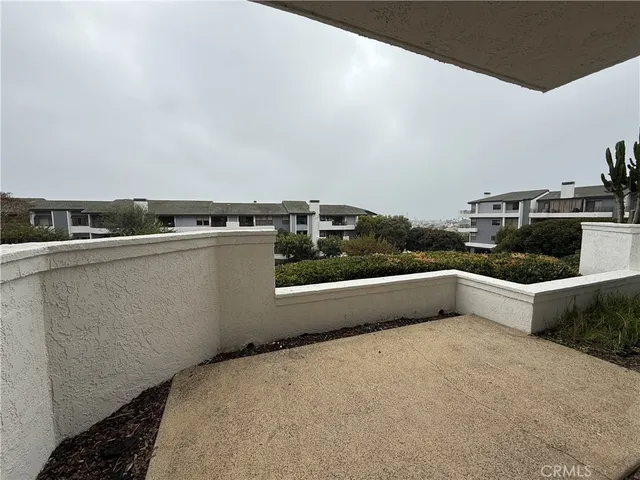 $3,300 | 260 Cagney Lane, Unit 112, Newport Beach, CA 92663
