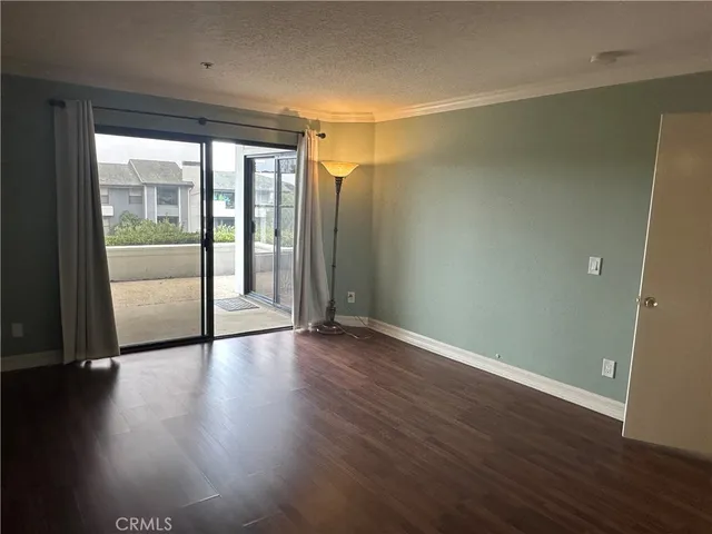 $3,300 | 260 Cagney Lane, Unit 112, Newport Beach, CA 92663