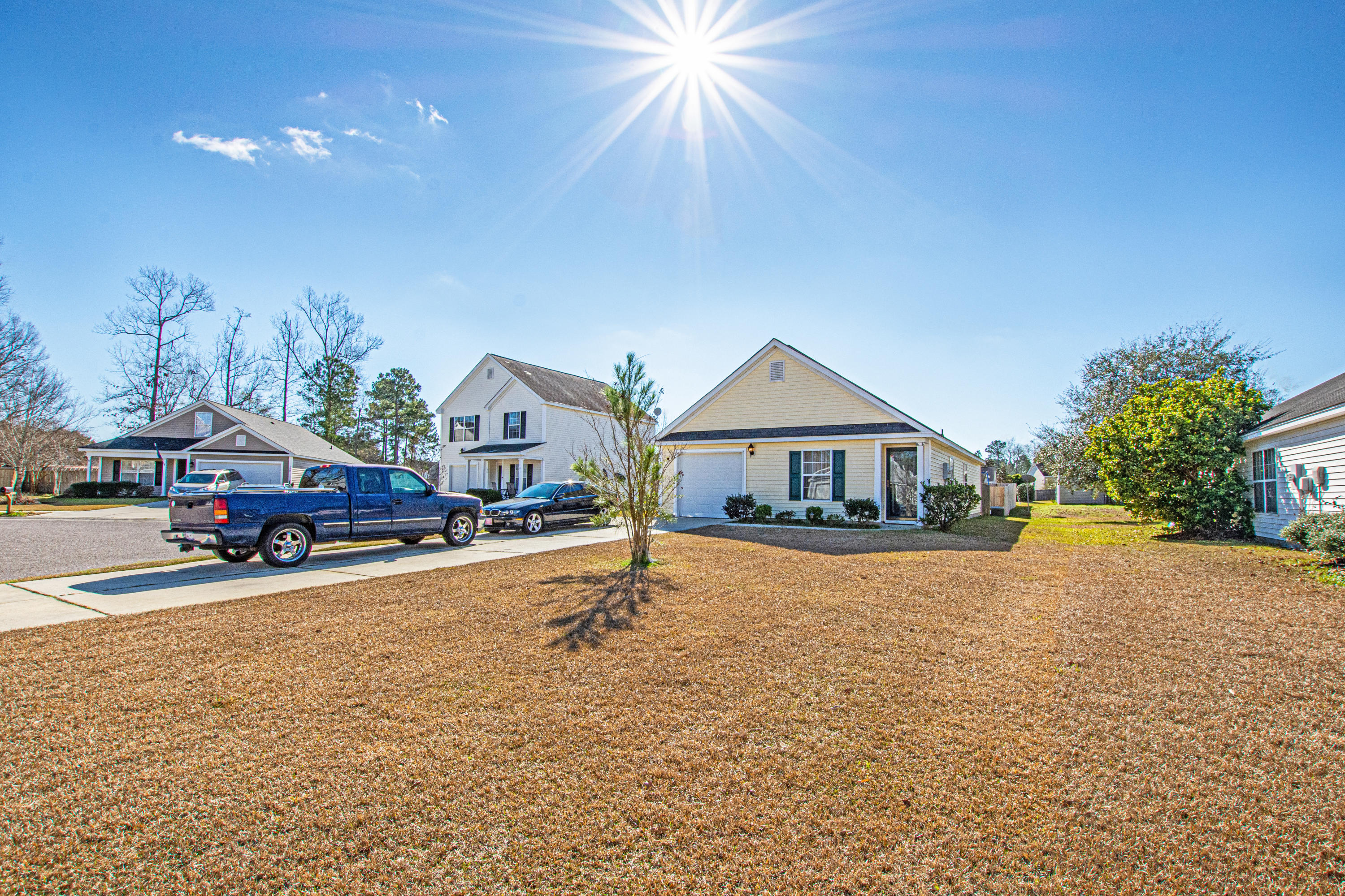 136 Thistle Road Goose Creek, SC 29445 - Photo 2 of 24 0-8 (7)