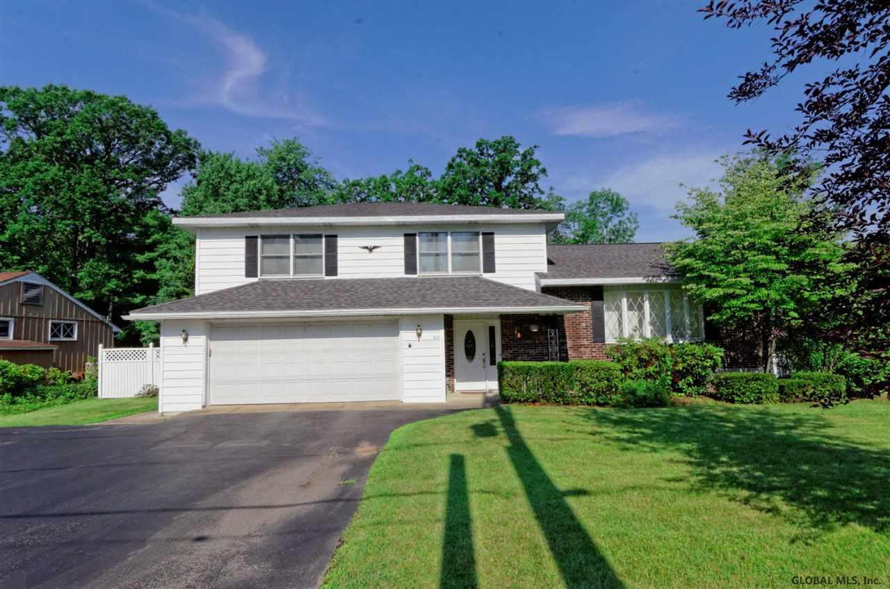717 Pearse Road Niskayuna, NY 12309 - Photo 1 of 24 Photo 1