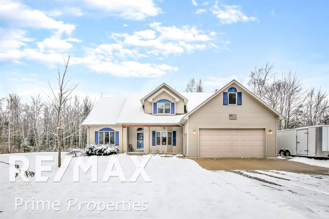 178 East Mt Forest Road Pinconning, MI 48650 - Photo 2 of 74