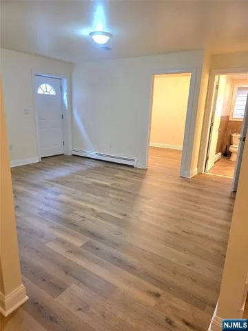 $5,200 | 25 East Edsall Avenue, Unit A, Palisades Park, NJ 07650