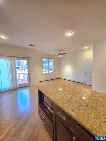 $5,200 | 25 East Edsall Avenue, Unit A, Palisades Park, NJ 07650