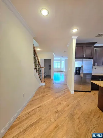 $5,200 | 25 East Edsall Avenue, Unit A, Palisades Park, NJ 07650