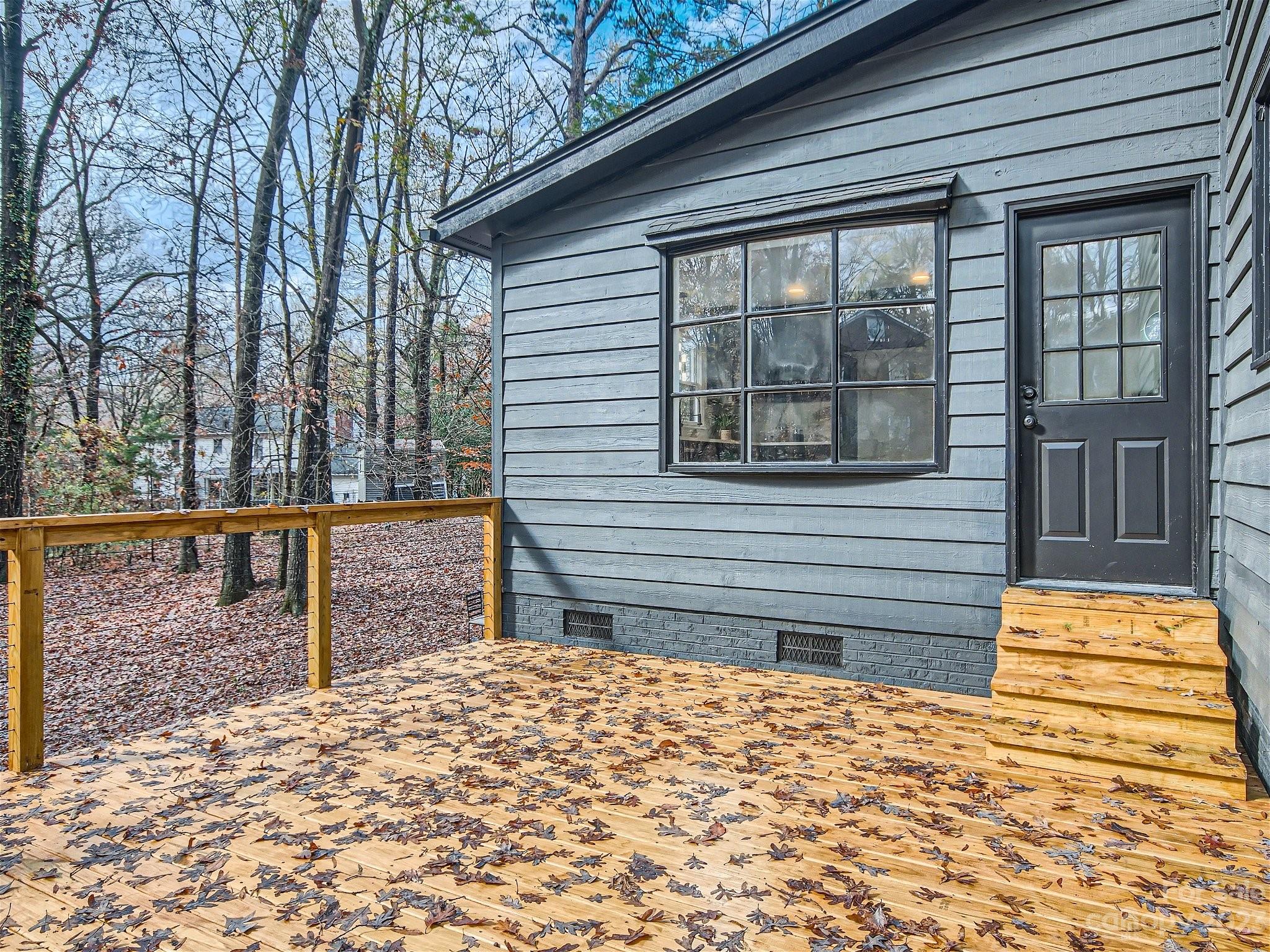 7201 Leaves Lane Charlotte, NC 28213 - Photo 24 of 29 a backyard of a house